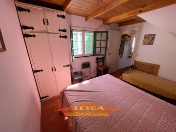 VENTA, Casa DE 5 AMBIENTES. ZONA Lasalle, Pinamar