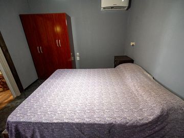 Venta casa de 3 dormitorios  con jardín y pileta, Oliveros