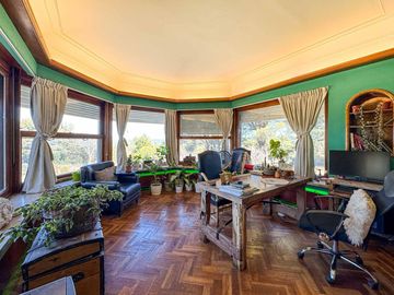 Venta Chalet Historico en La Falda - 6 Dorm y Gran Parque - Escritura