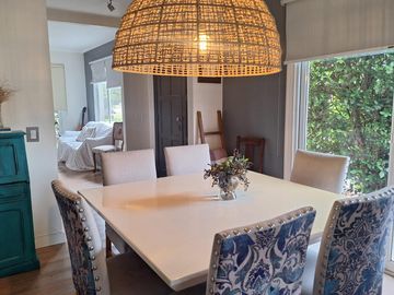 Casa de 5 ambientes a la venta sobre lote central