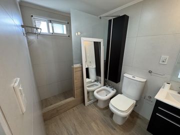 Casa en venta en Oliveros | 3 dormitorios | Pisicina | Quincho