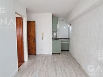 Venta Departamento completamente reciclado 1 dormitorio.