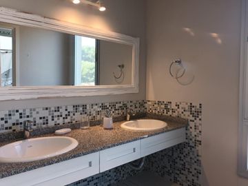 Casa en Venta Costa Esmeralda Barrio Marítimo, 4 Dormitorios 290m² Pileta USD 410.000