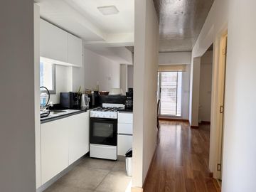 Departamento de 3 dormitorios, 2 cocheras y terraza exclusiva con parrilla