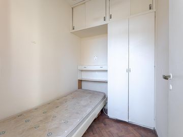 Venta departamento 2 dormitorios   dependencia de servicio Centro