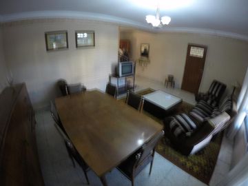 Casa - Zona Centro - Pasaje Falcon 59 - En Venta - 3 dorm. 2 baños