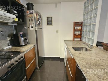 Venta departamento 1 ambiente divisible con balcón - Belgrano
