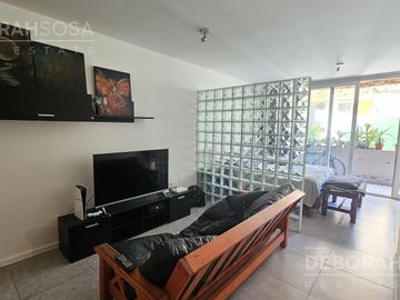 Venta departamento 1 ambiente divisible con balcón - Belgrano