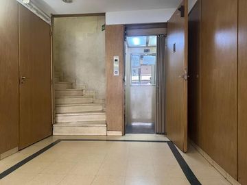 APTO CREDITO | 2 AMBIENTES CON BALCON | FLORES