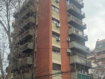 APTO CREDITO | 2 AMBIENTES CON BALCON | FLORES