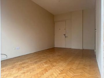 APTO CREDITO | 2 AMBIENTES CON BALCON | FLORES