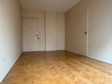 APTO CREDITO | 2 AMBIENTES CON BALCON | FLORES