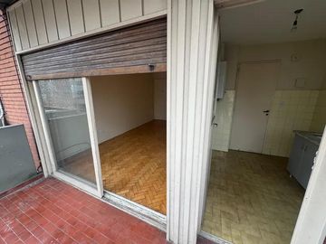 APTO CREDITO | 2 AMBIENTES CON BALCON | FLORES