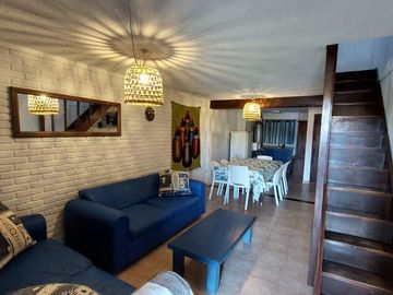 Casa - Venta - Villa Gesell - 2 Casas en Block - Gas Natural - 21 UF Multifamiliar
