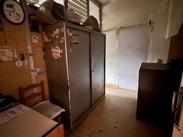 Nave Industrial - ex fábrica de costura con montacargas Caseros