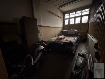 Nave Industrial - ex fábrica de costura con montacargas Caseros