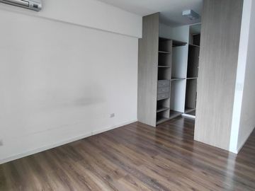 Loft con cochera en alquiler en Quartier Dorrego - Palermo Hollywood