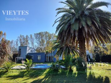 Casa en venta en Barrio Privado Colonia de Chacras