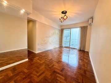 Venta Departamento 3 ambientes con Balcon al frente, Lavadero y Toilette en Palermo