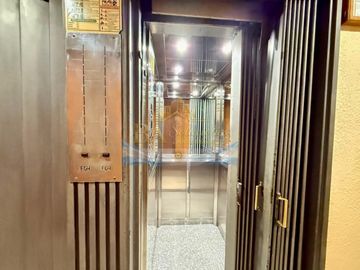 Venta Departamento 3 ambientes con Balcon al frente, Lavadero y Toilette en Palermo