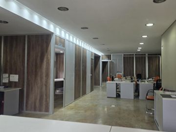 Nave industrial 1600 m2 en Alquiler en Parque Industrial Hudson
