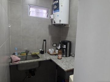 Nave industrial 1600 m2 en Alquiler en Parque Industrial Hudson