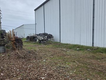 Nave industrial 1600 m2 en Alquiler en Parque Industrial Hudson
