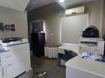 Nave industrial 1600 m2 en Alquiler en Parque Industrial Hudson