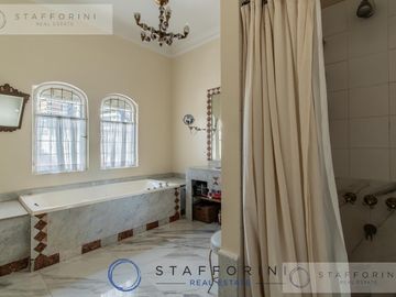 Alquiler casa en Belgrano, 8 ambientes, pileta, terraza, parrilla