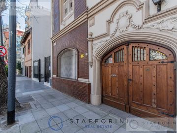Alquiler casa en Belgrano, 8 ambientes, pileta, terraza, parrilla