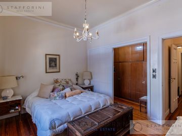 Alquiler casa en Belgrano, 8 ambientes, pileta, terraza, parrilla