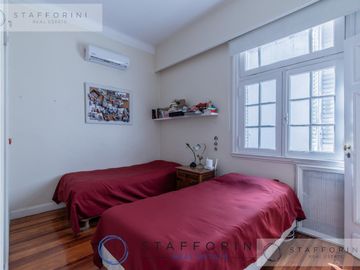 Alquiler casa en Belgrano, 8 ambientes, pileta, terraza, parrilla
