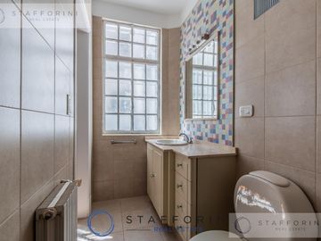 Alquiler casa en Belgrano, 8 ambientes, pileta, terraza, parrilla