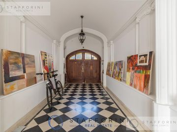 Alquiler casa en Belgrano, 8 ambientes, pileta, terraza, parrilla