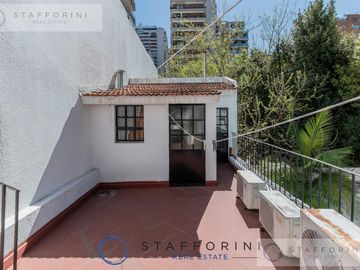 Alquiler casa en Belgrano, 8 ambientes, pileta, terraza, parrilla