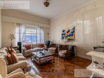 Alquiler casa en Belgrano, 8 ambientes, pileta, terraza, parrilla