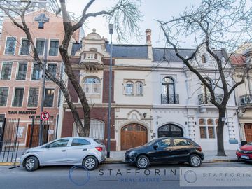 Alquiler casa en Belgrano, 8 ambientes, pileta, terraza, parrilla