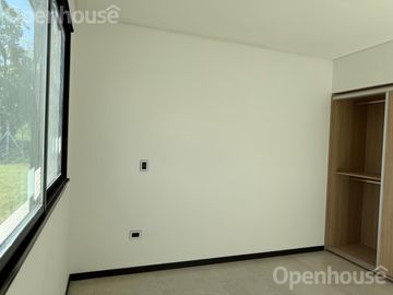 Venta Casa en  EL BARRIO DE SAN PABLO. Excelente ubicación!!