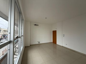 Oficina en alquiler en wilde centro