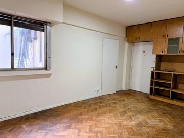 BAJAS EXPENSAS - Apto Profesional - Divino 2 Ambientes con Lavadero al contrafrente - Muy silencioso
