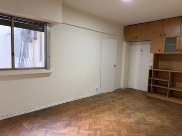 BAJAS EXPENSAS - Apto Profesional - Divino 2 Ambientes con Lavadero al contrafrente - Muy silencioso