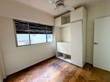 BAJAS EXPENSAS - Apto Profesional - Divino 2 Ambientes con Lavadero al contrafrente - Muy silencioso
