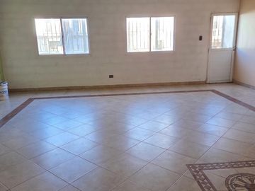 Local comercial en alquiler en pleno Once