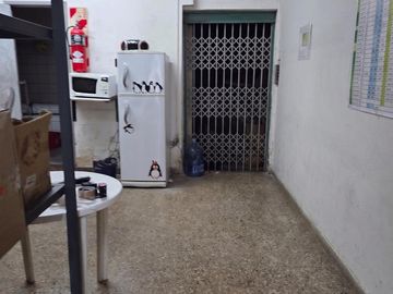 Local comercial en alquiler en pleno Once
