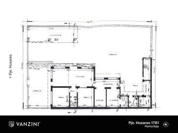 Casa de 3 dormitorios con gran jardín, cochera pasante y pilete en Ludueña