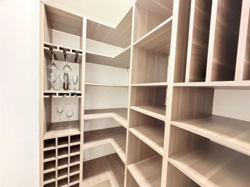 APARTAMENTO AMOBLADO SECTOR CIUDAD DEL RO MEDELLIN