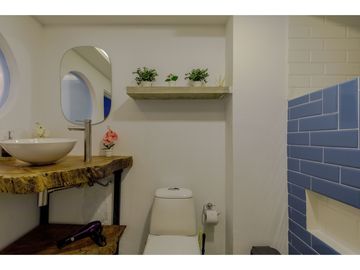 APARTAMENTO TURSTICO REMODELADO EN VENTA - EL RODADERO, SANTA MARTA