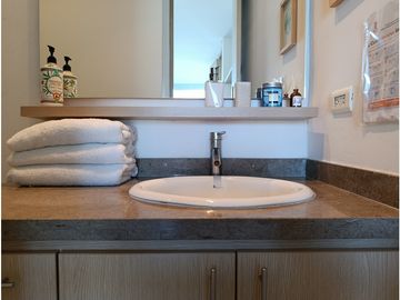 APARTAMENTO TURSTICO AMOBLADO EN VENTA - PLAYA SALGUERO, SANTA MARTA