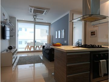 APARTAMENTO CON VISTA AL MAR EN VENTA - BELLO HORIZONTE, SANTA MARTA