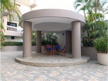 APARTAMENTO CON VISTA AL MAR EN VENTA - BELLO HORIZONTE, SANTA MARTA